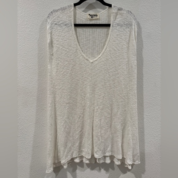 Show Me Your Mumu Mellow Knit Sleeveless Soft V Neck  White Tunic Top Size Small - Picture 1 of 14